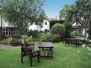 The Tudor Court Hotel Solihull Exteriör bild