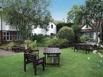 The Tudor Court Hotel Solihull Exteriör bild
